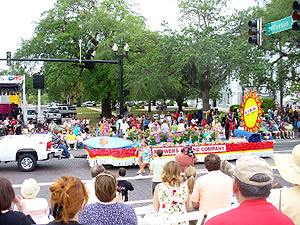Thomasville Rose Festival Parade